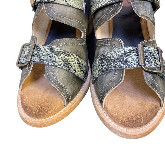 Freebird Leather Green Grey Snake Leather Sandal 11 - Picture 3 of 6